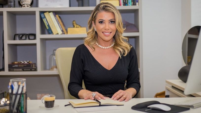 Cláudia Angélica Martinez