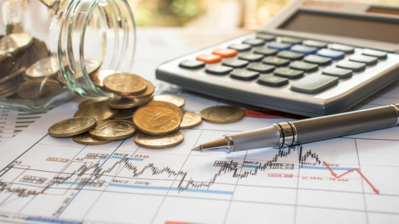 Ediney Jara de Oliveira destaca como a inclusão financeira impulsiona o desenvolvimento econômico em países emergentes.