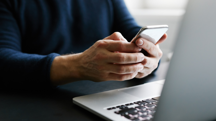 Influenciadores, Contratos Digitais e o Impacto Silencioso nas Decisões Econômicas do País