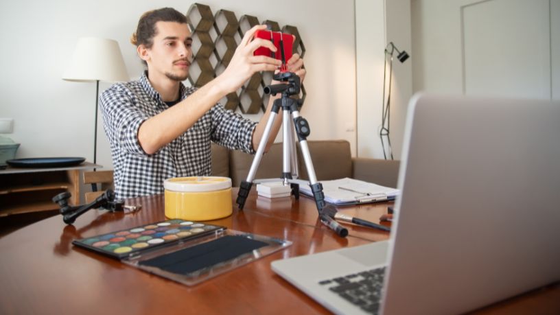 Lei dos Influencers amplia debate sobre publicidade digital e responsabilidade na internet